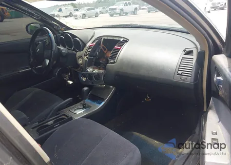 2005 Nissan Altima 2.5 S from USA, damaged, VIN 1N4AL11E75C341368